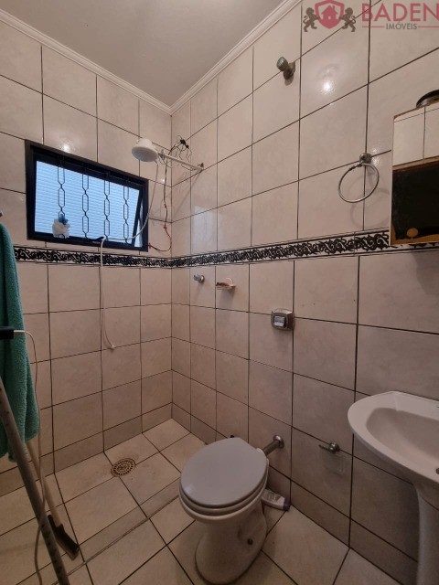 Casa à venda com 4 quartos, 114m² - Foto 7