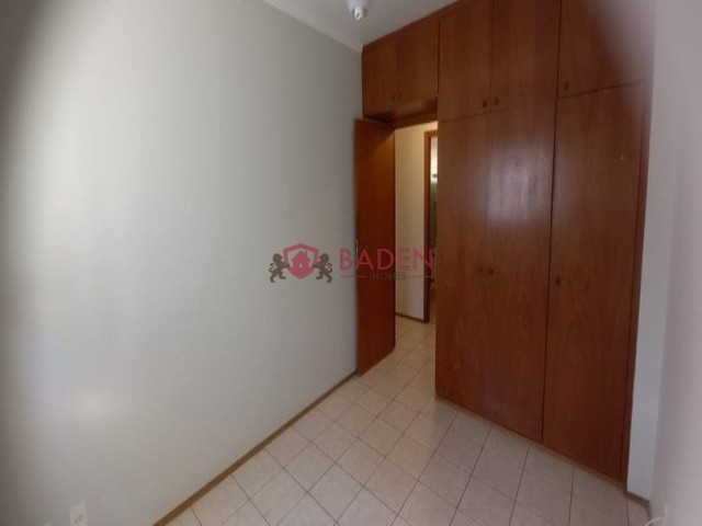 Apartamento à venda com 3 quartos, 110m² - Foto 11