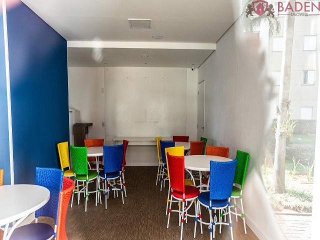 Apartamento à venda com 2 quartos, 64m² - Foto 17