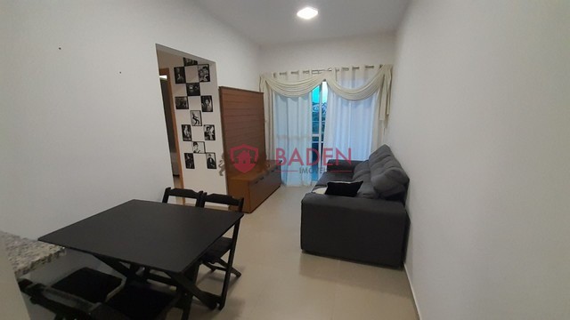 Apartamento à venda com 2 quartos, 57m² - Foto 1