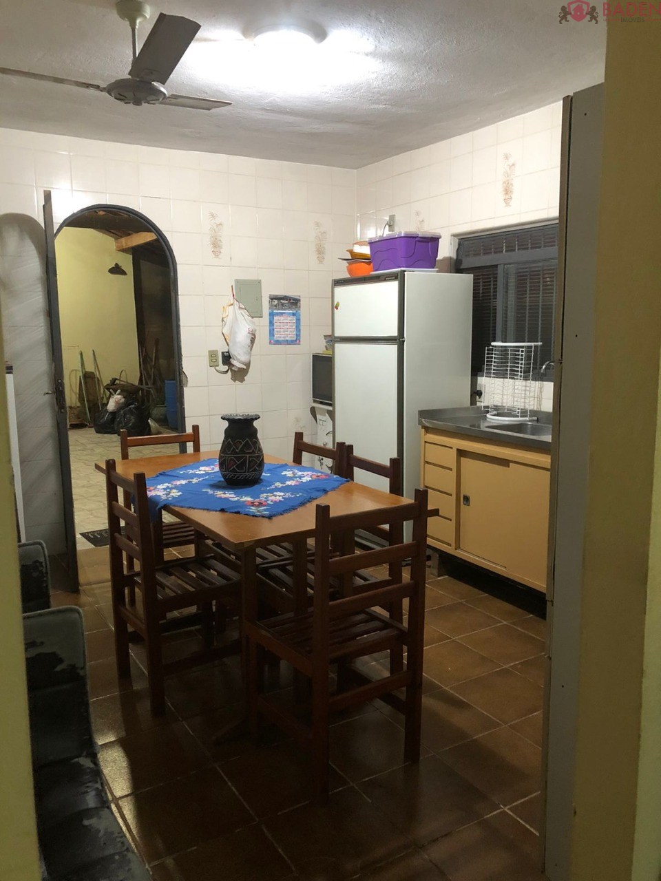 Chácara à venda com 2 quartos, 150m² - Foto 10