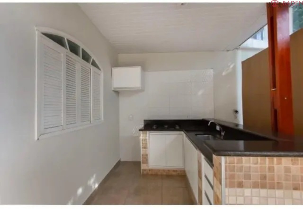 Casa, 4 quartos, 260 m² - Foto 31