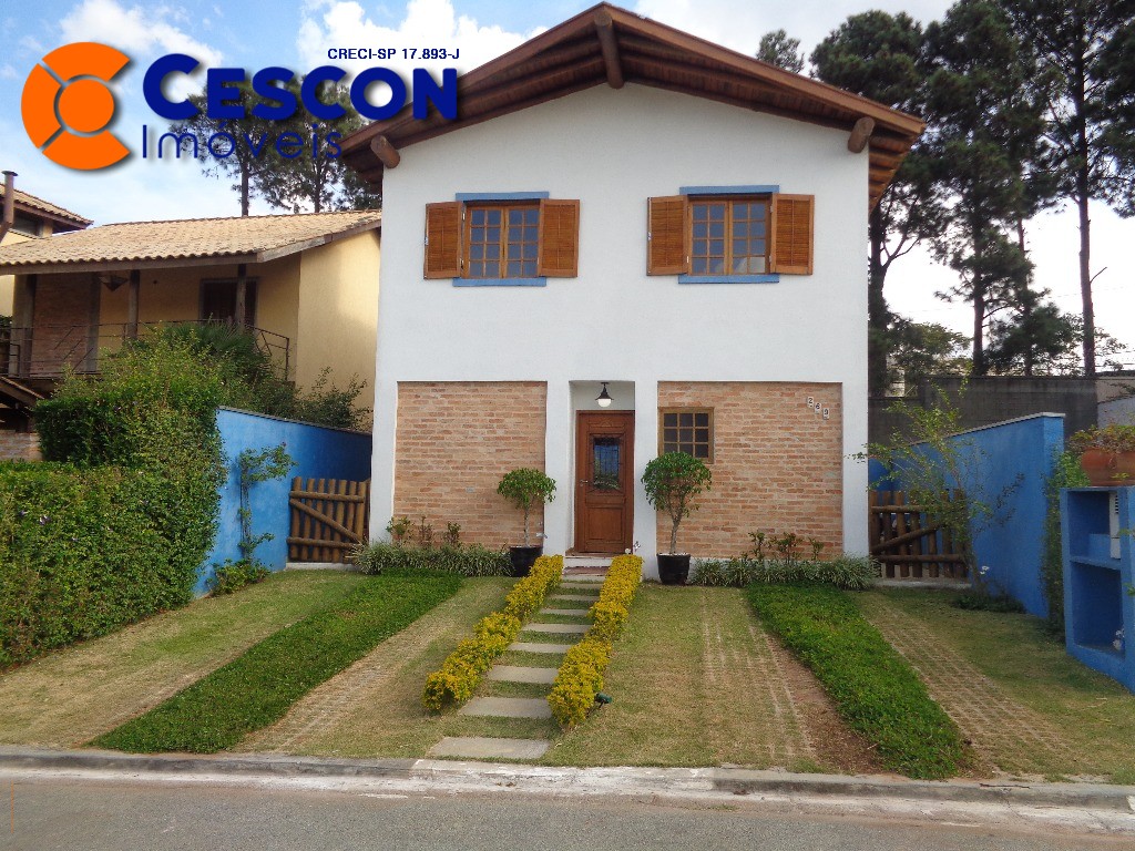 Casa de Condomínio à venda com 3 quartos, 210m² - Foto 1