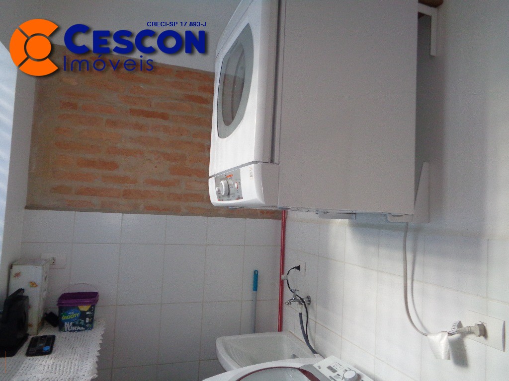 Casa de Condomínio à venda com 3 quartos, 210m² - Foto 4