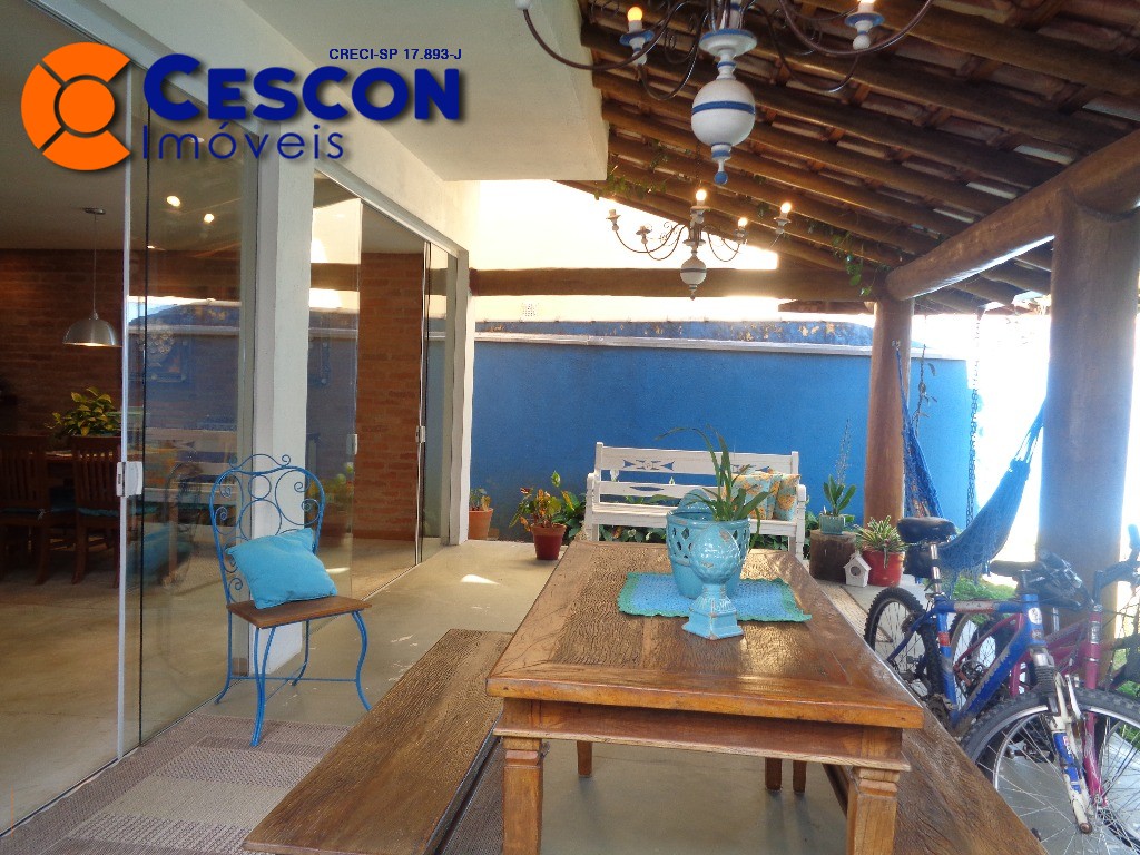 Casa de Condomínio à venda com 3 quartos, 210m² - Foto 10