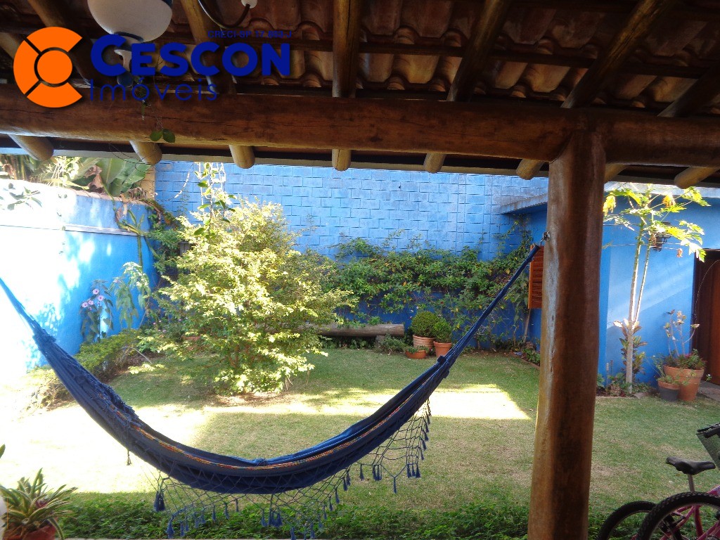 Casa de Condomínio à venda com 3 quartos, 210m² - Foto 17