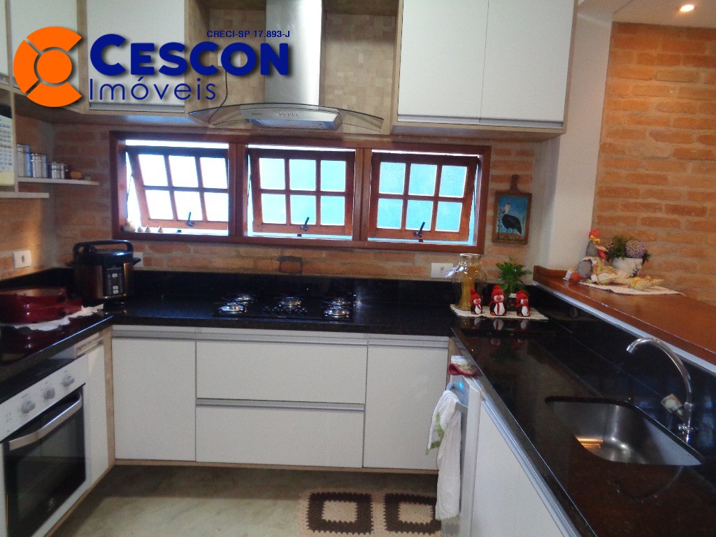 Casa de Condomínio à venda com 3 quartos, 210m² - Foto 20