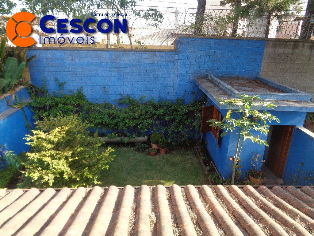 Casa de Condomínio à venda com 3 quartos, 210m² - Foto 29