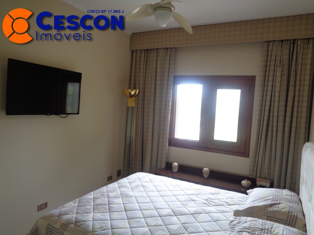 Casa de Condomínio à venda e aluguel com 4 quartos, 550m² - Foto 26