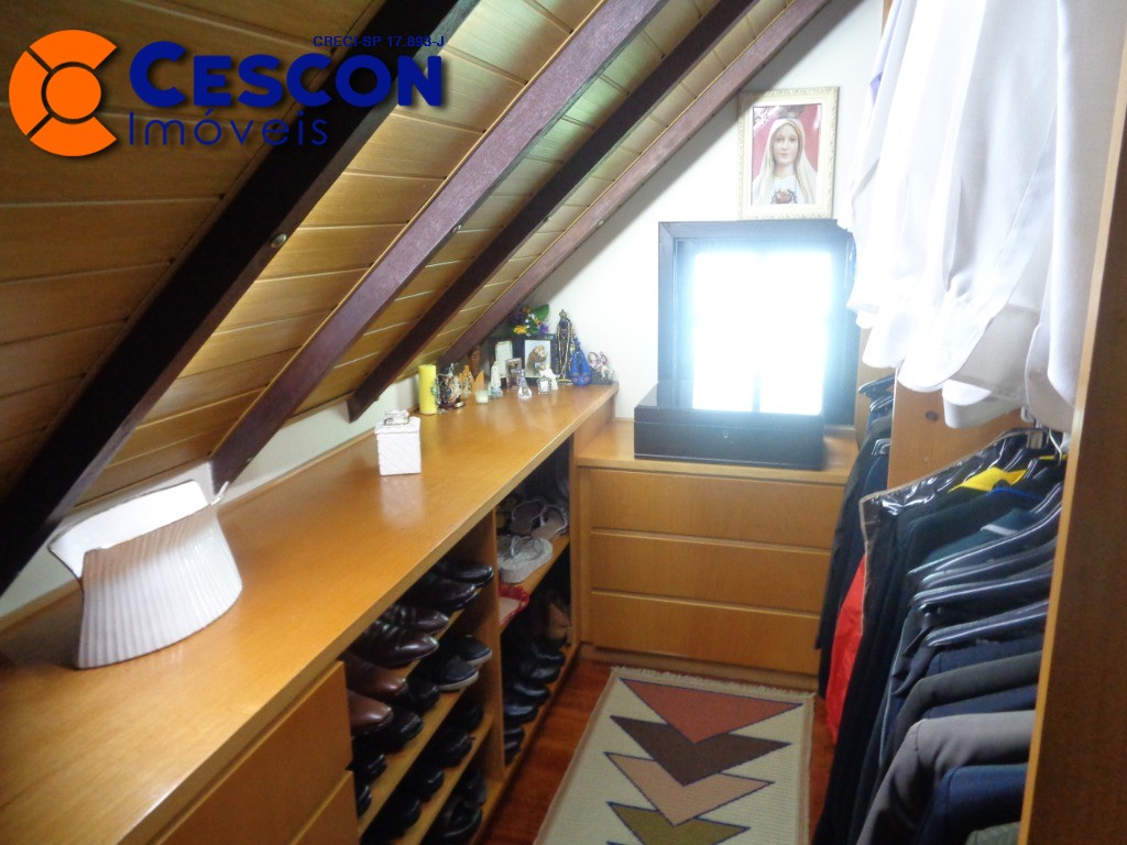 Casa de Condomínio à venda e aluguel com 4 quartos, 550m² - Foto 42