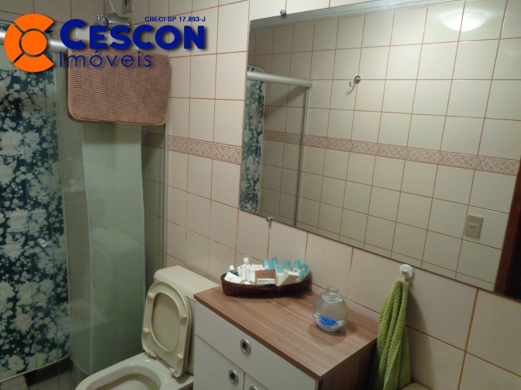 Casa de Condomínio à venda e aluguel com 4 quartos, 550m² - Foto 46