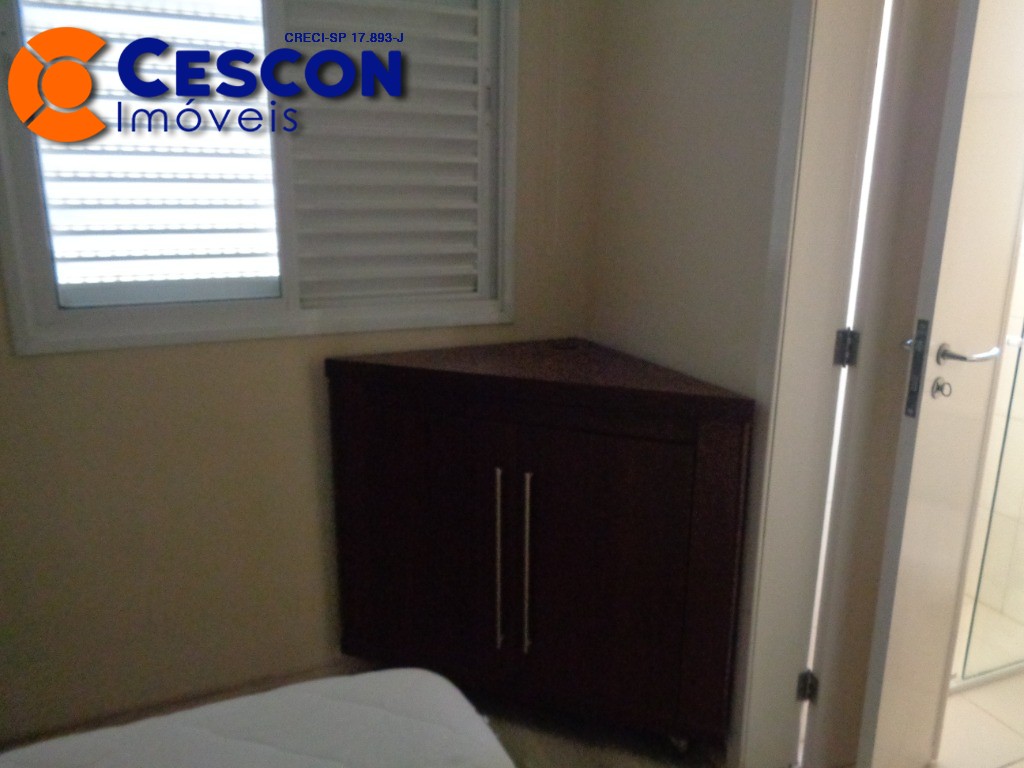 Apartamento para alugar com 2 quartos, 66m² - Foto 18