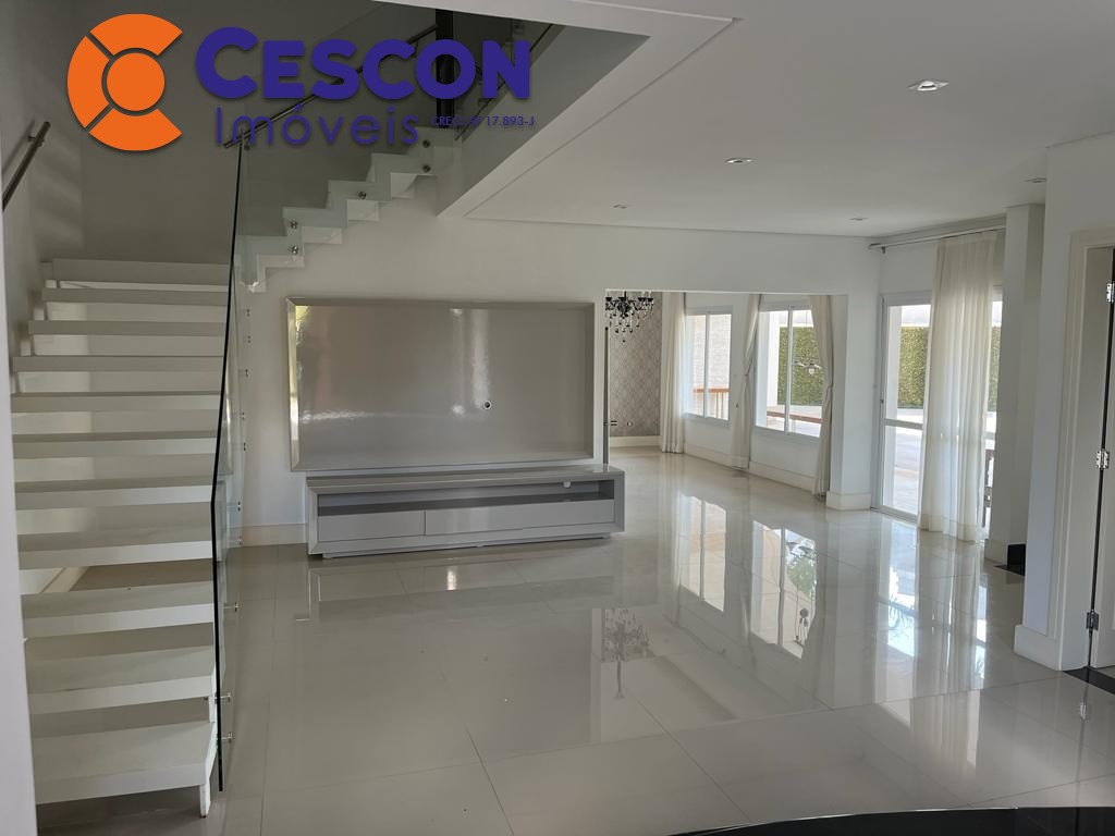 Casa de Condomínio para alugar com 3 quartos, 320m² - Foto 3