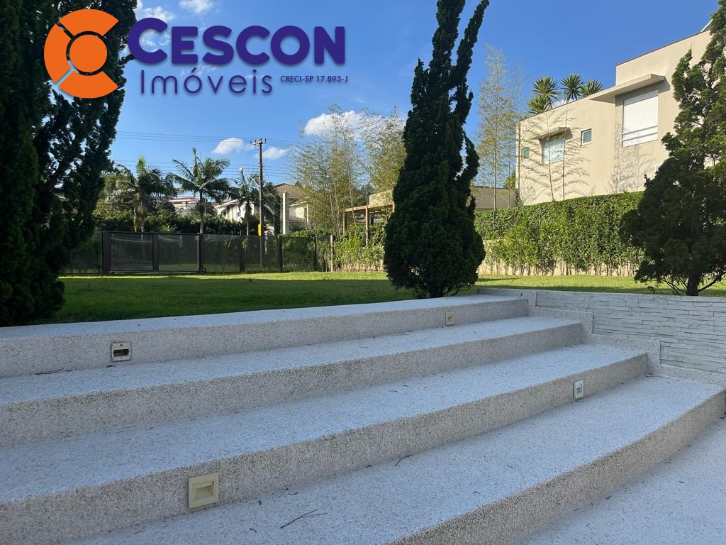 Casa de Condomínio para alugar com 3 quartos, 320m² - Foto 16