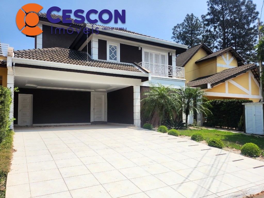 Casa de Condomínio para alugar com 4 quartos, 290m² - Foto 4