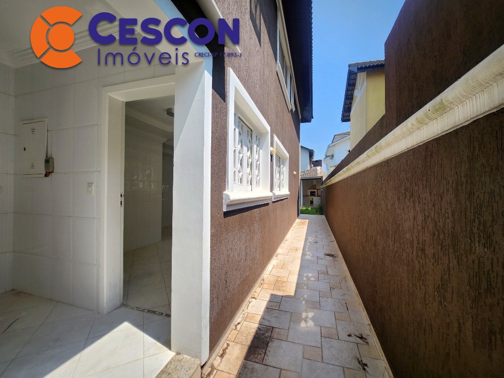Casa de Condomínio para alugar com 4 quartos, 290m² - Foto 29