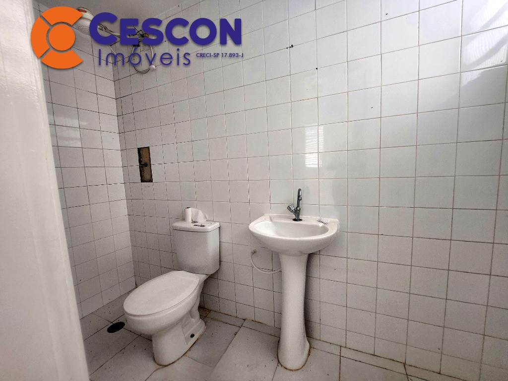 Casa de Condomínio para alugar com 4 quartos, 290m² - Foto 25