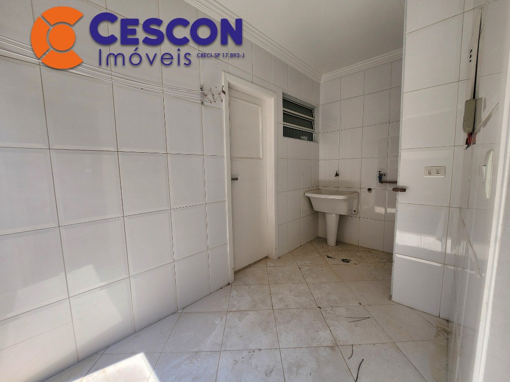 Casa de Condomínio para alugar com 4 quartos, 290m² - Foto 19