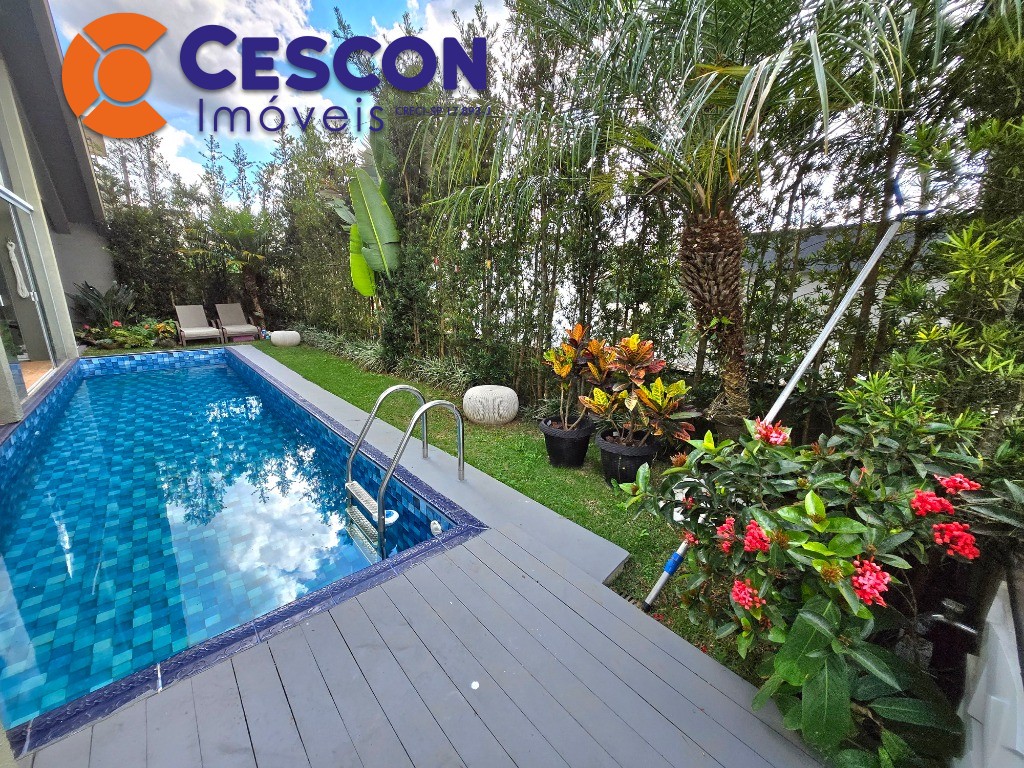 Casa de Condomínio à venda com 3 quartos, 268m² - Foto 31