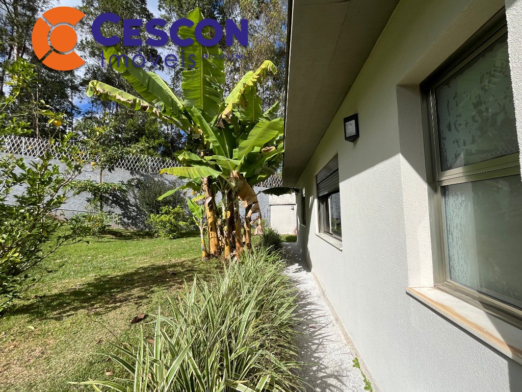 Casa de Condomínio à venda com 3 quartos, 204m² - Foto 4