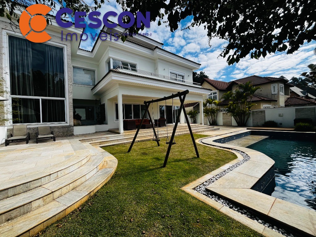 Casa de Condomínio à venda com 4 quartos, 686m² - Foto 2
