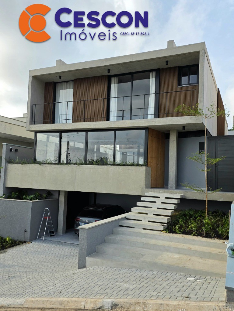 Casa de Condomínio à venda com 3 quartos, 345m² - Foto 1