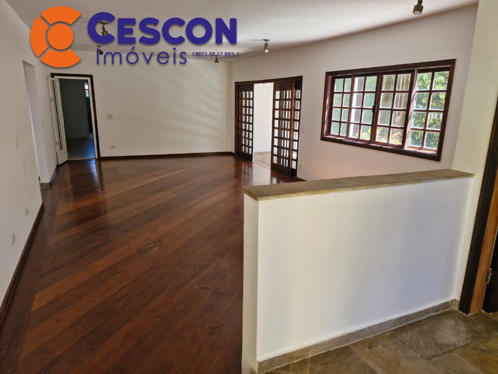 Casa de Condomínio para alugar com 4 quartos, 215m² - Foto 4