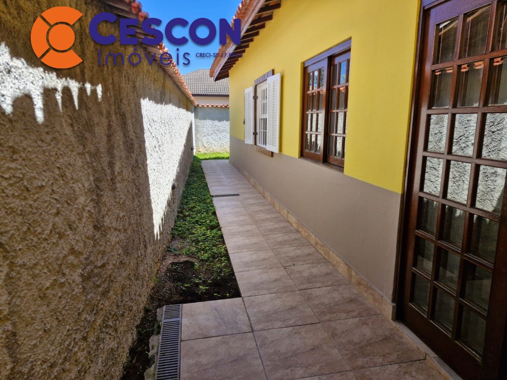 Casa de Condomínio para alugar com 4 quartos, 215m² - Foto 28