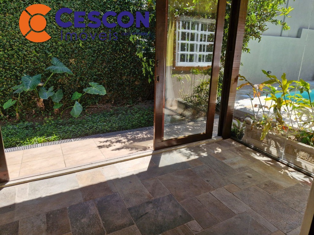 Casa de Condomínio para alugar com 4 quartos, 215m² - Foto 11