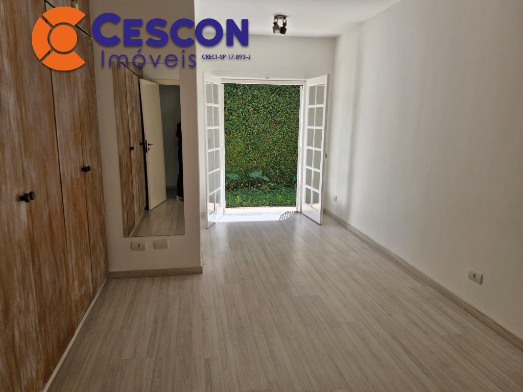 Casa de Condomínio para alugar com 4 quartos, 215m² - Foto 17