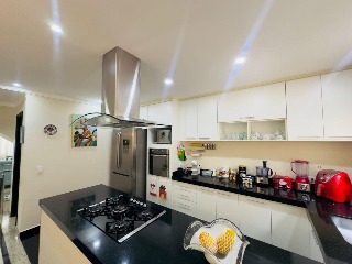 Casa, 3 quartos, 280 m² - Foto 4