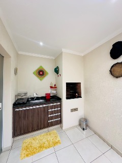 Casa, 3 quartos, 280 m² - Foto 30
