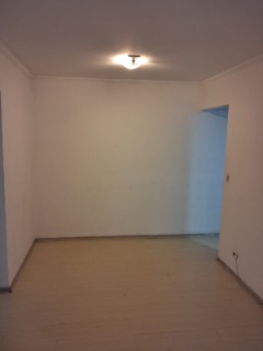 Apartamento para alugar com 2 quartos, 55m² - Foto 9