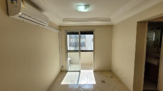 Apartamento para alugar com 2 quartos, 62m² - Foto 4