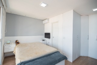 Apartamento à venda com 1 quarto, 65m² - Foto 4
