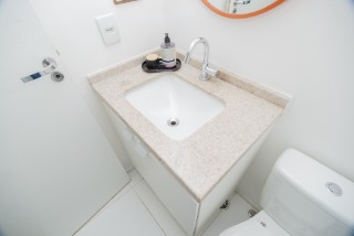 Apartamento à venda com 1 quarto, 65m² - Foto 27