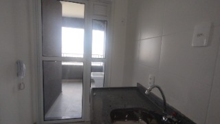 Apartamento à venda com 2 quartos, 42m² - Foto 5