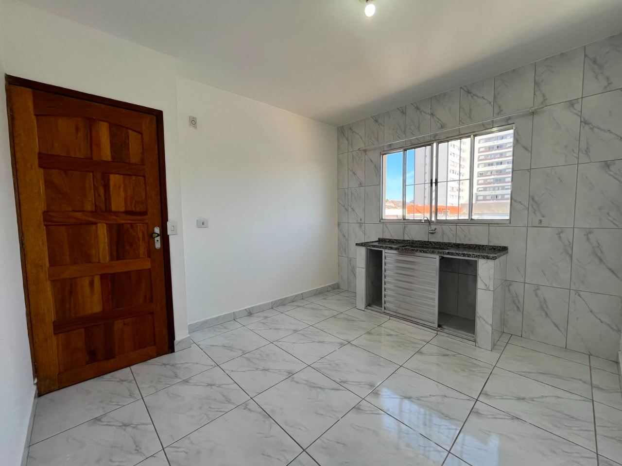 Casa, 1 quarto, 30 m² - Foto 1