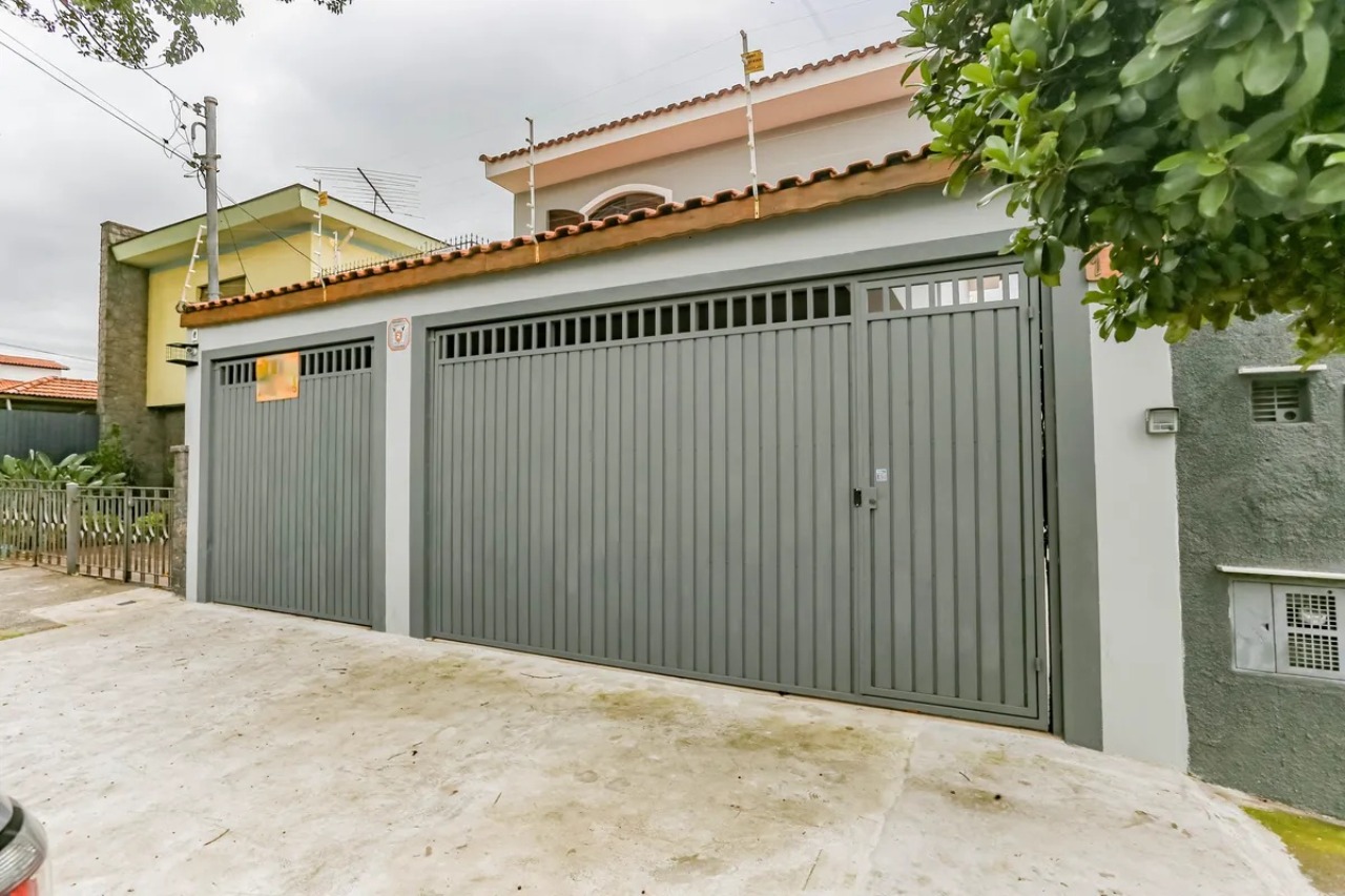 Casa, 3 quartos, 190 m² - Foto 1