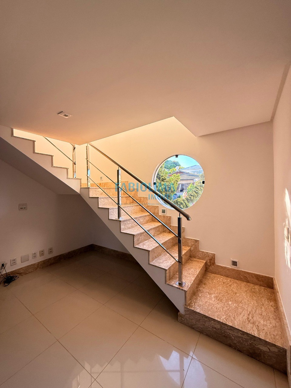 Casa de Condomínio à venda com 5 quartos, 320m² - Foto 25