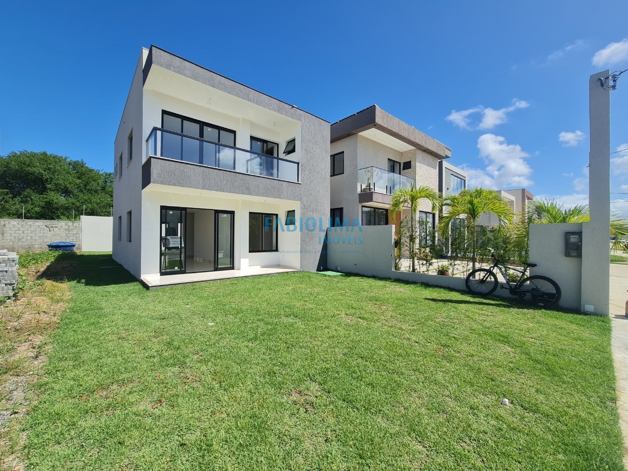 Casa de Condomínio à venda com 4 quartos, 194m² - Foto 3