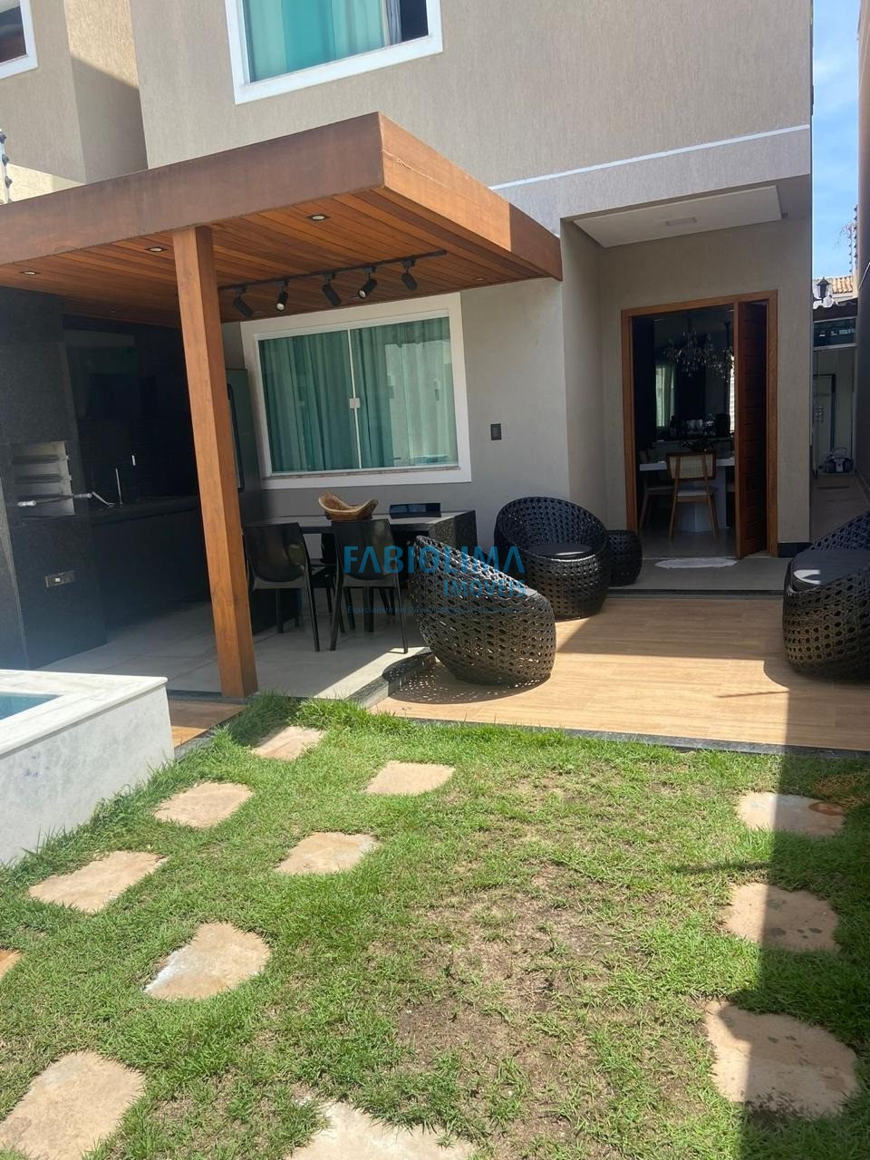 Casa, 4 quartos, 200 m² - Foto 2