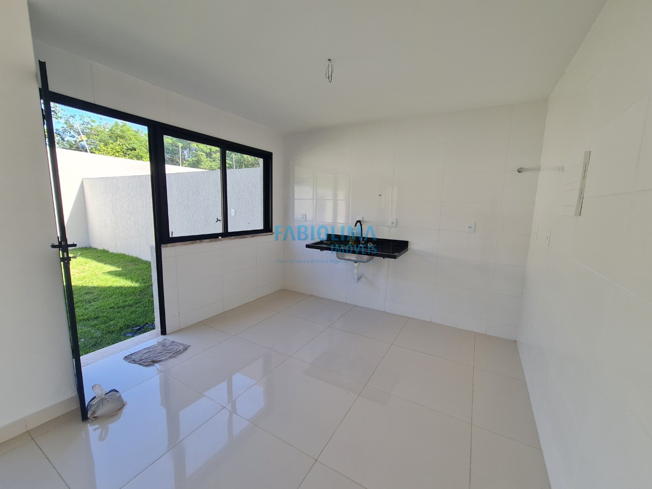 Casa de Condomínio à venda com 4 quartos, 194m² - Foto 11