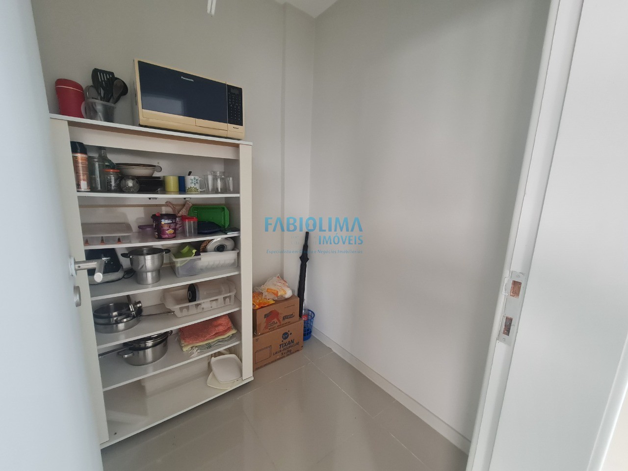 Casa de Condomínio à venda com 4 quartos, 300m² - Foto 16