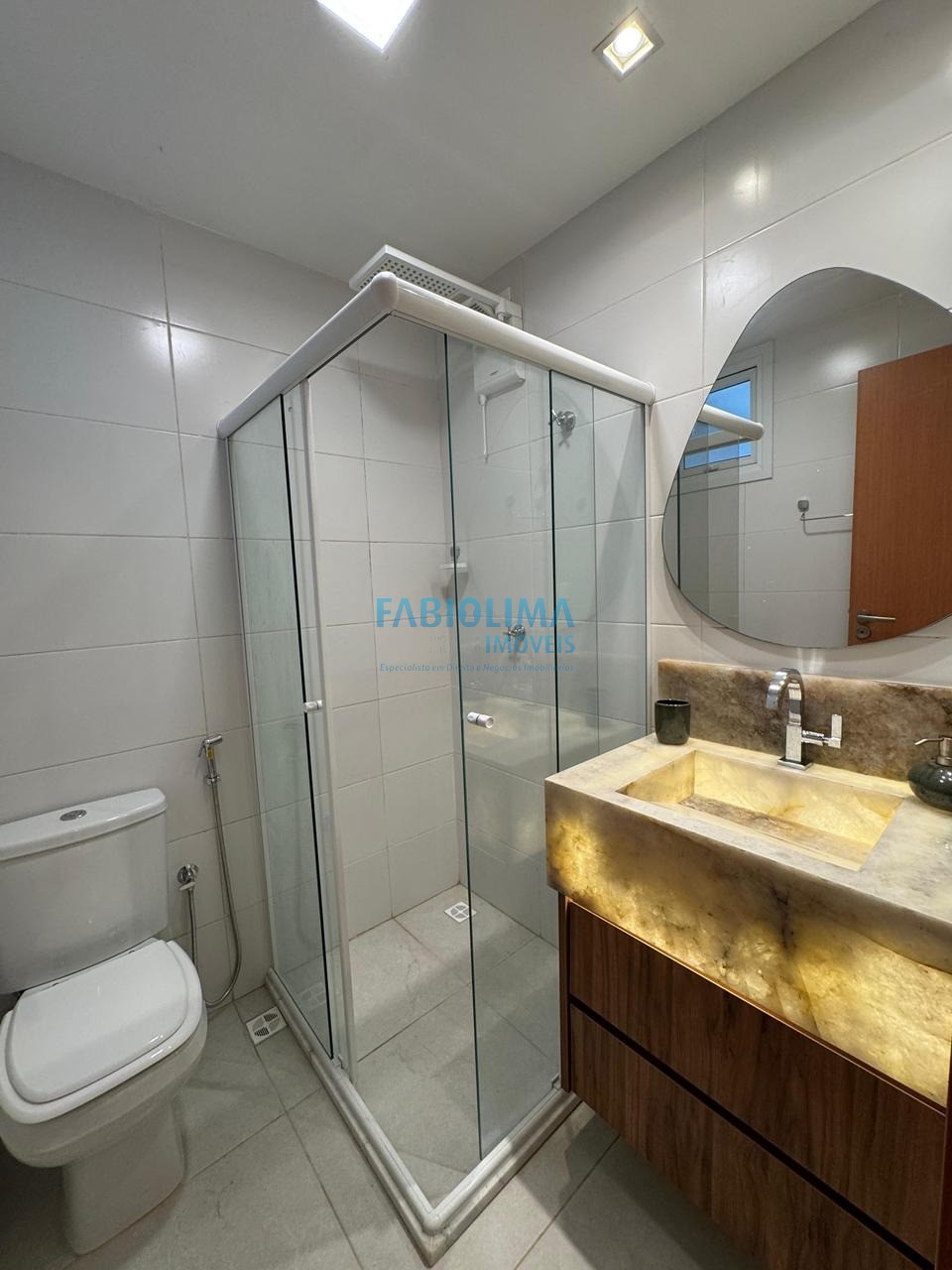 Apartamento à venda com 2 quartos, 64m² - Foto 47