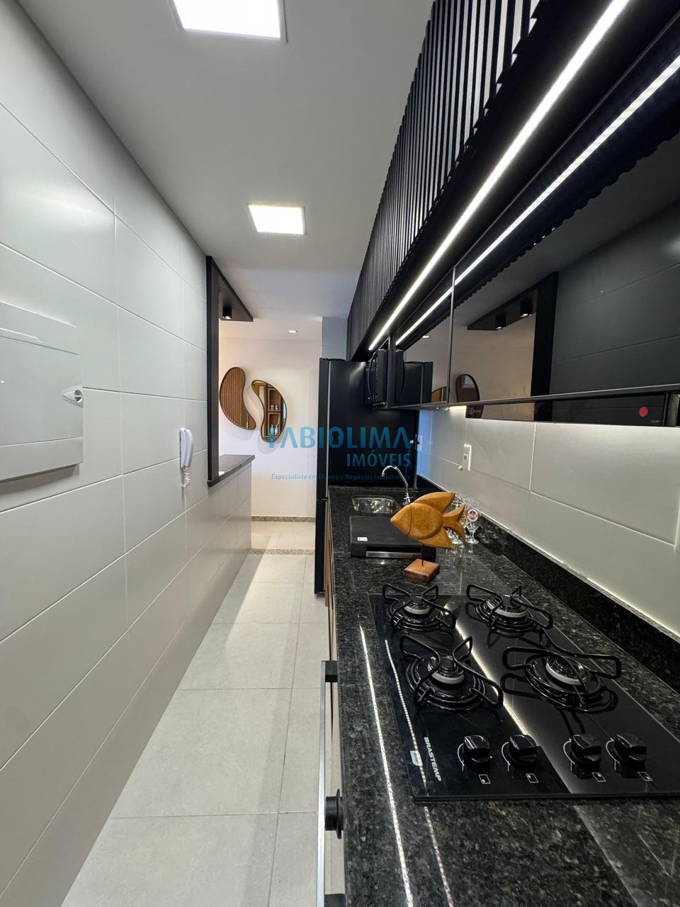 Apartamento à venda com 2 quartos, 64m² - Foto 26