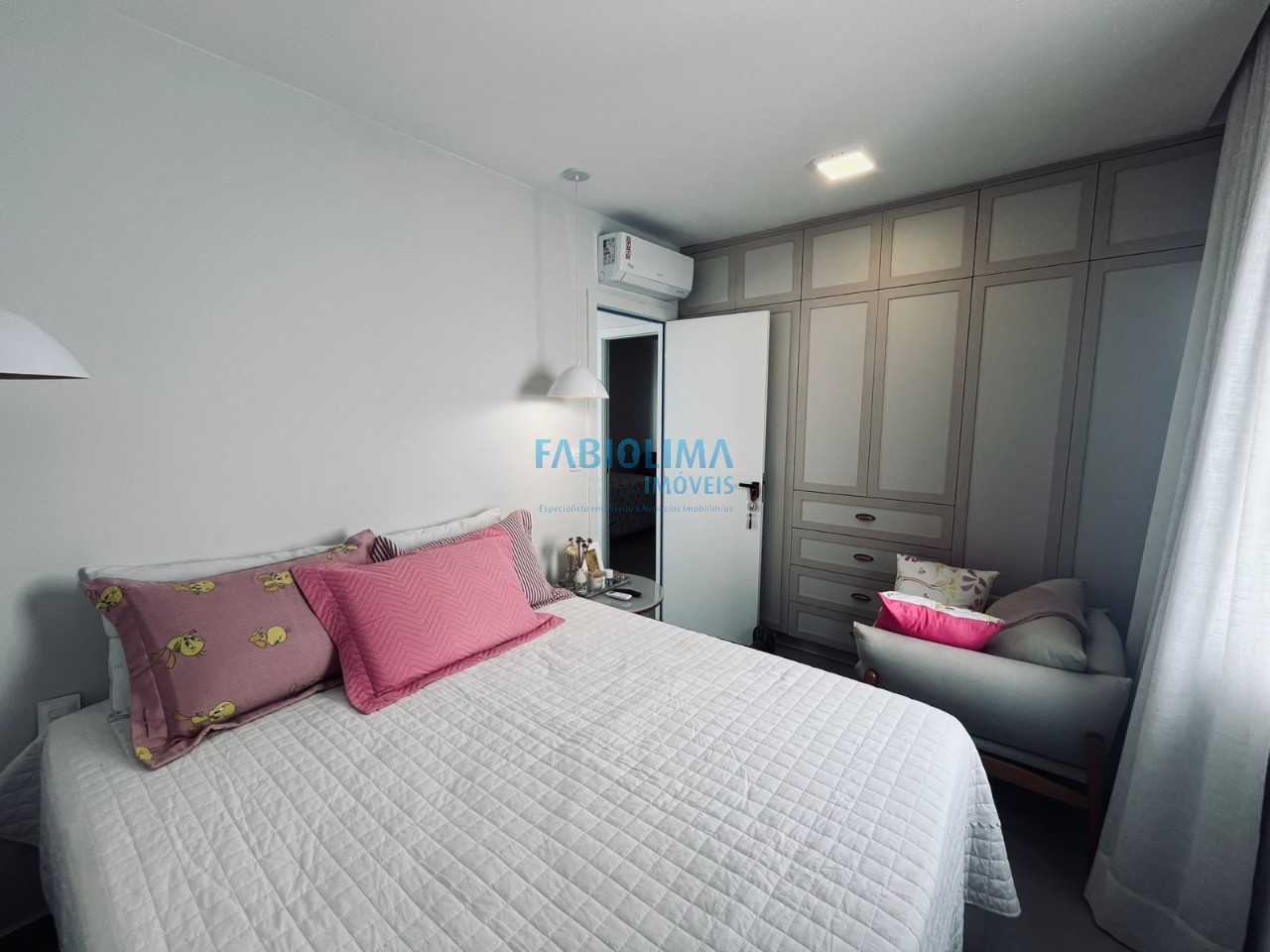 Casa de Condomínio à venda com 4 quartos, 175m² - Foto 25