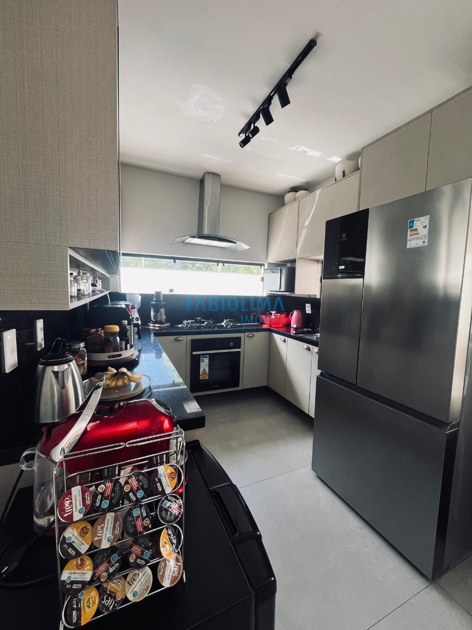 Casa de Condomínio à venda com 4 quartos, 175m² - Foto 18