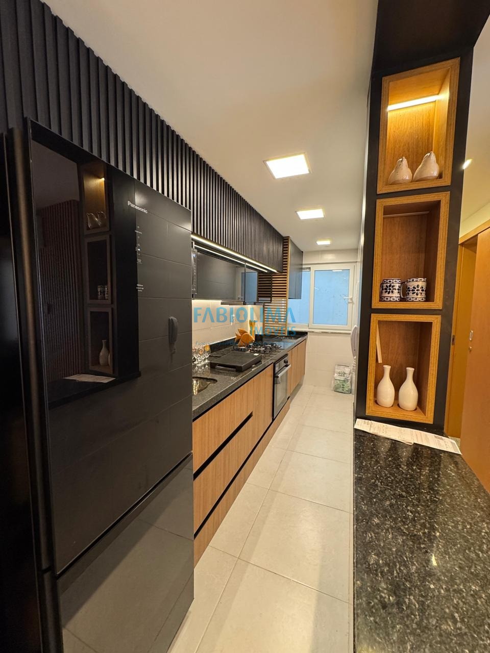 Apartamento à venda com 2 quartos, 64m² - Foto 28