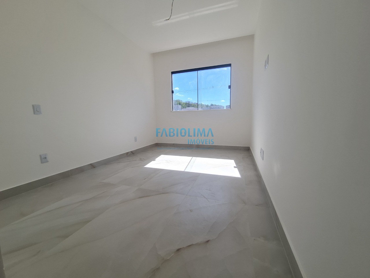 Casa de Condomínio à venda com 4 quartos, 186m² - Foto 18